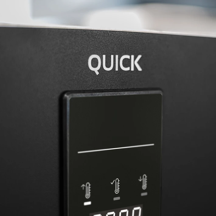 Quick-1-Black-5.jpg