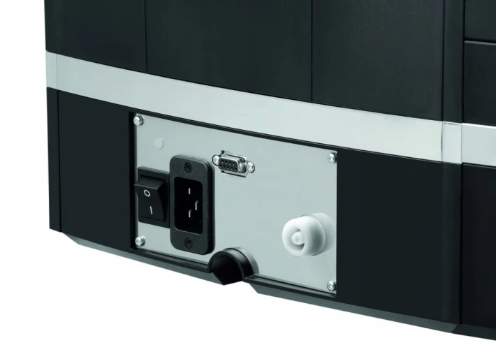 Ekspres ciśnieniowy automatyczny Bartscher KV1 Comfort 2700 W