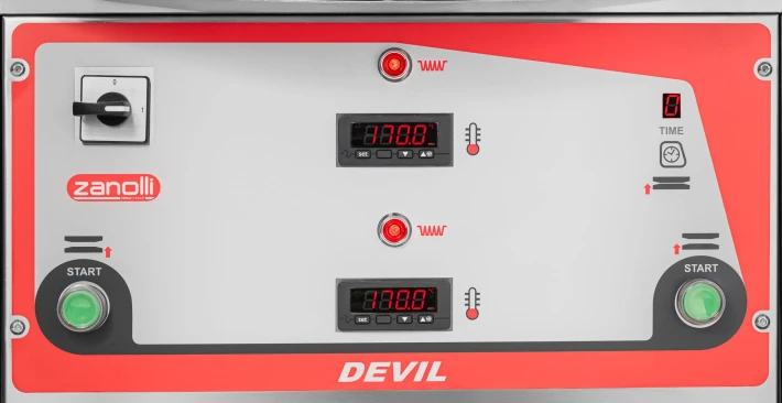 DEVIL-45-Prasa-do-ciasta-do-pizzy7.jpg