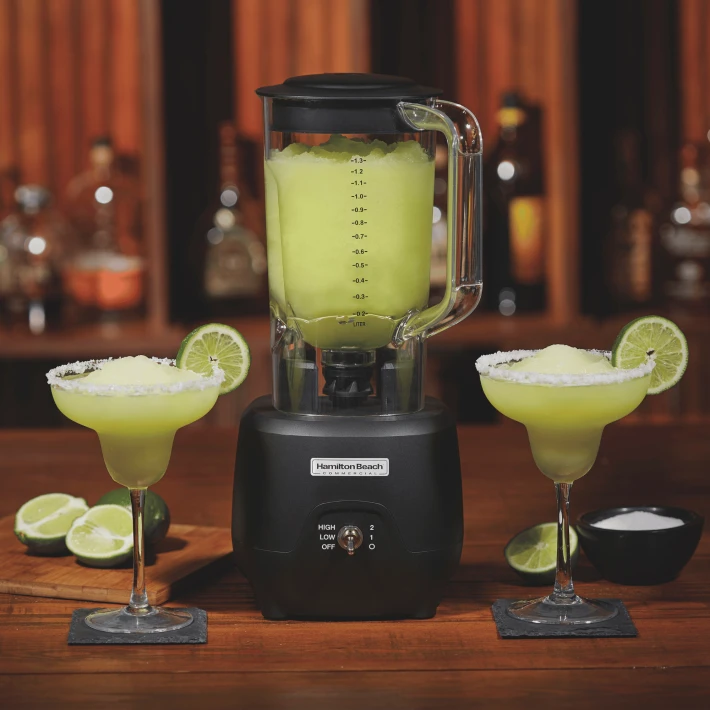 profesjonalny-blender-barmanski-hbb908r-ce-125l-hamilton-beach-commercial-czarny-3.png