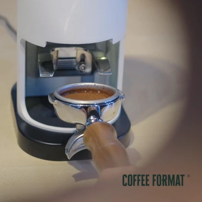 automatyczny-tamper-black-coffee-format (3).webp