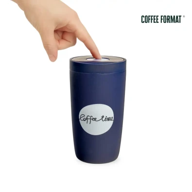 31-26-15-0552-325674-coffee-format-niebieski-kubek-termiczny-z-napisem-350-ml (2).webp