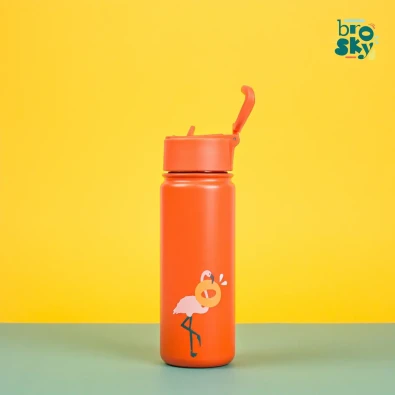 20-20-12-0229-323199-brosky-o-ceglasty-bidon-na-wode-ze-slomka-550-ml (2).webp