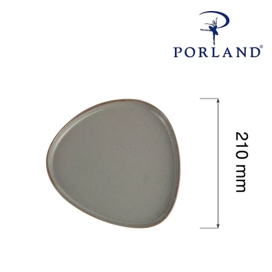 talerz-trojkatny-stone-210mm-szary-2.jpg