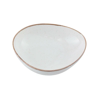 miska-trojkatna-sand-200mm-820-ml-kremowy-4.jpg